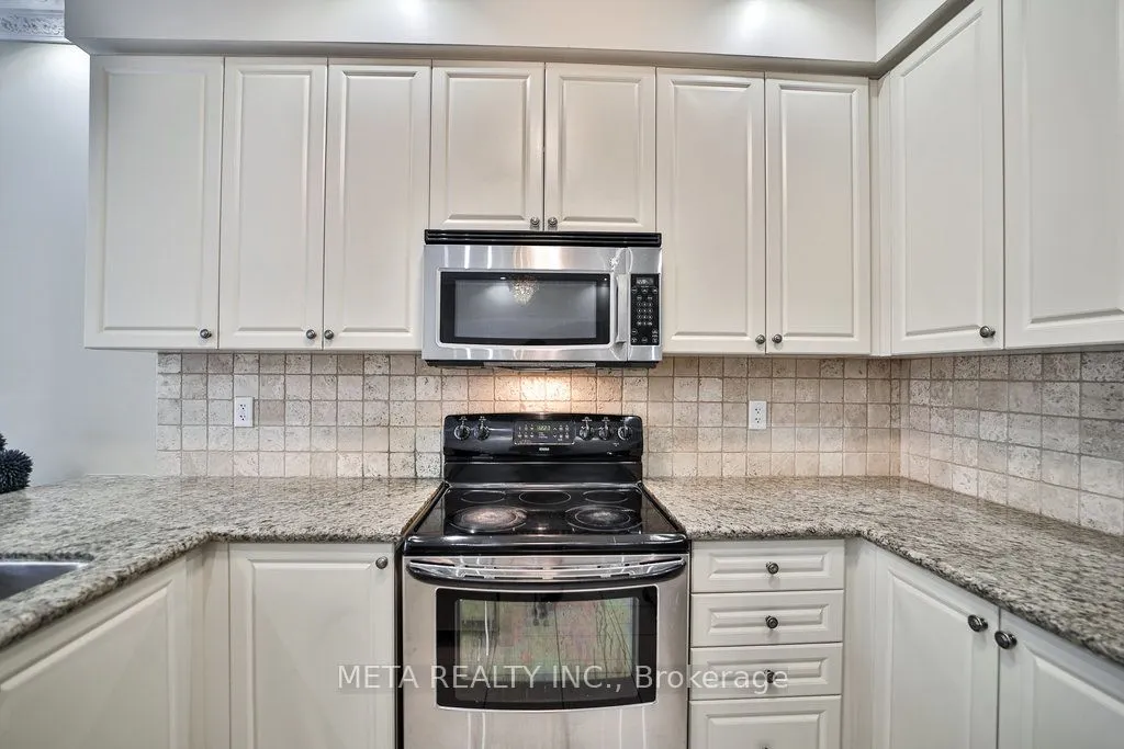 4597 Centretown Way