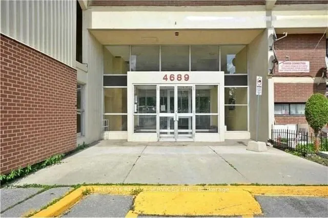 4689 Jane Street, #409