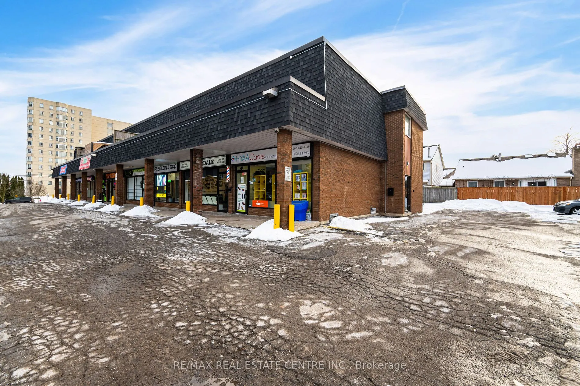 5291 Lakeshore Road, #8