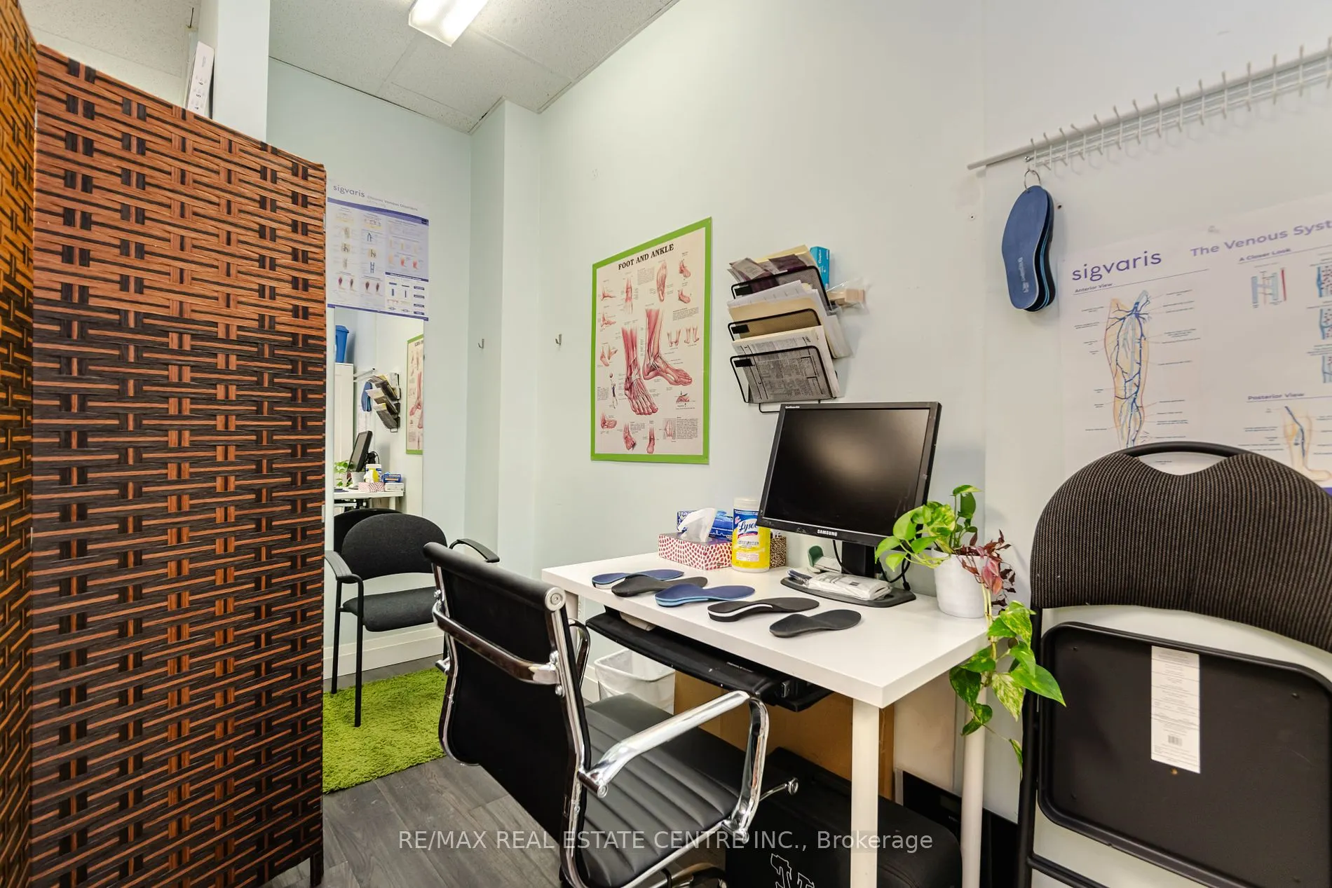5291 Lakeshore Road, #8