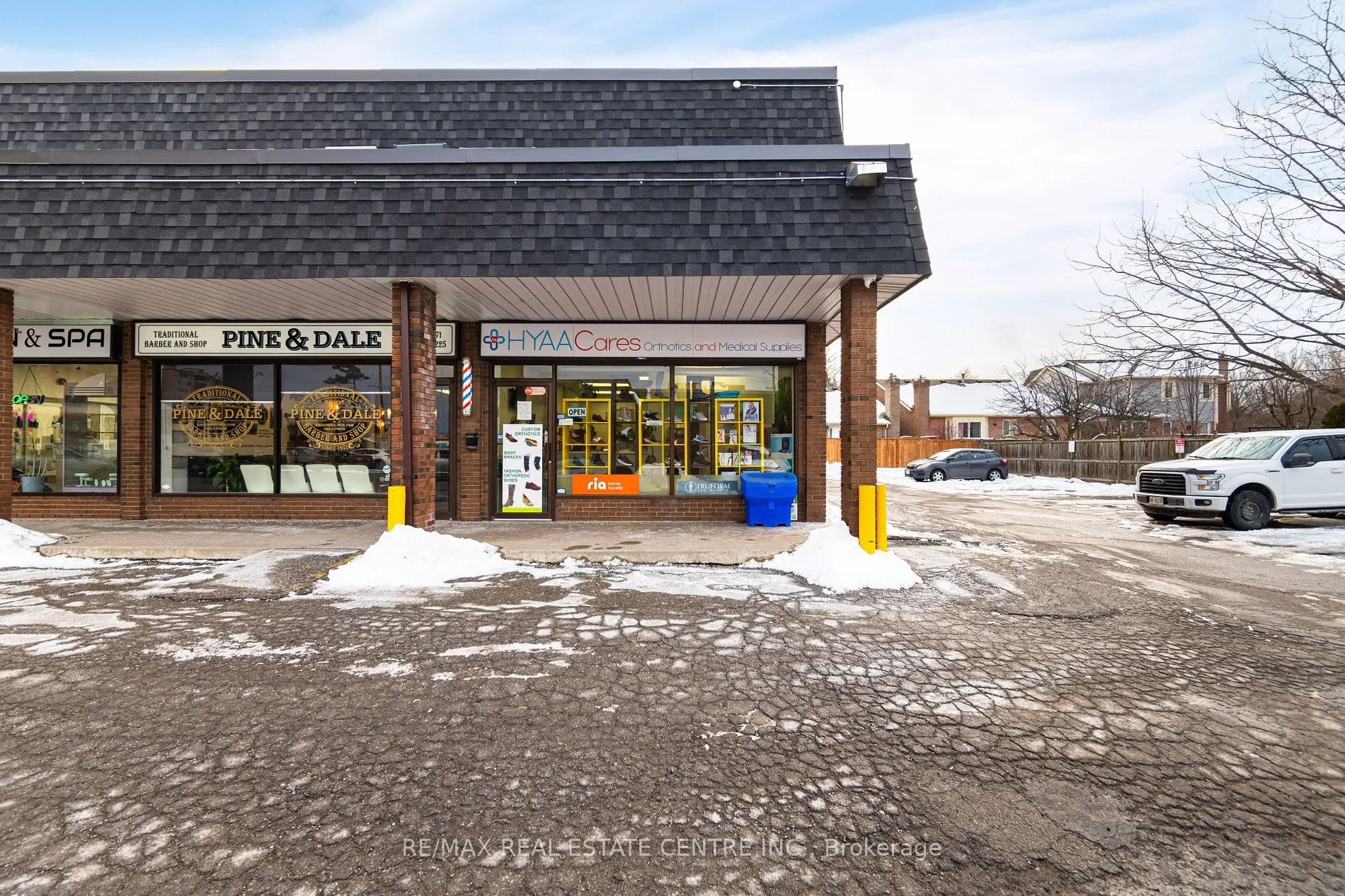5291 Lakeshore Road, #8