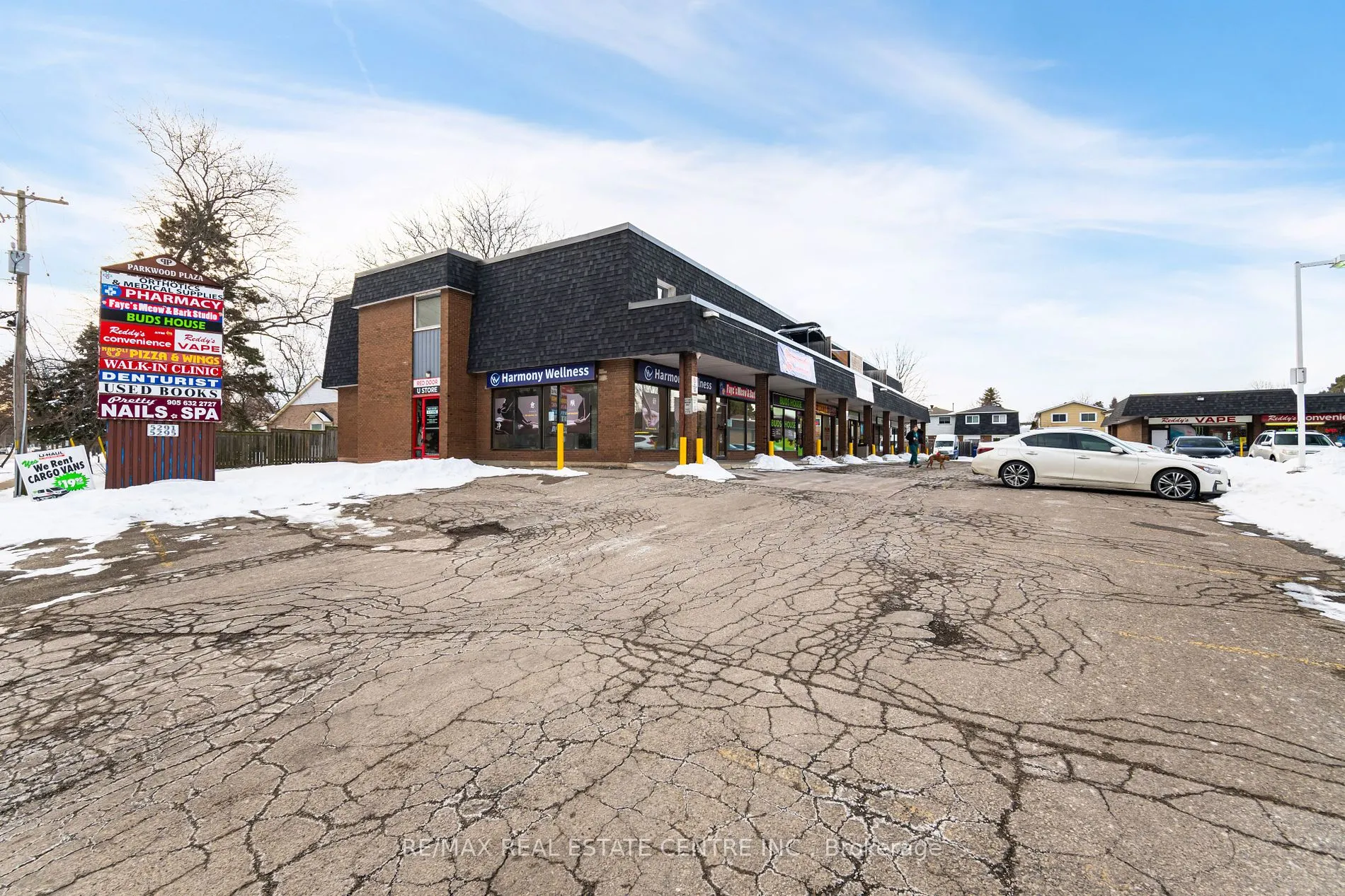 5291 Lakeshore Road, #8