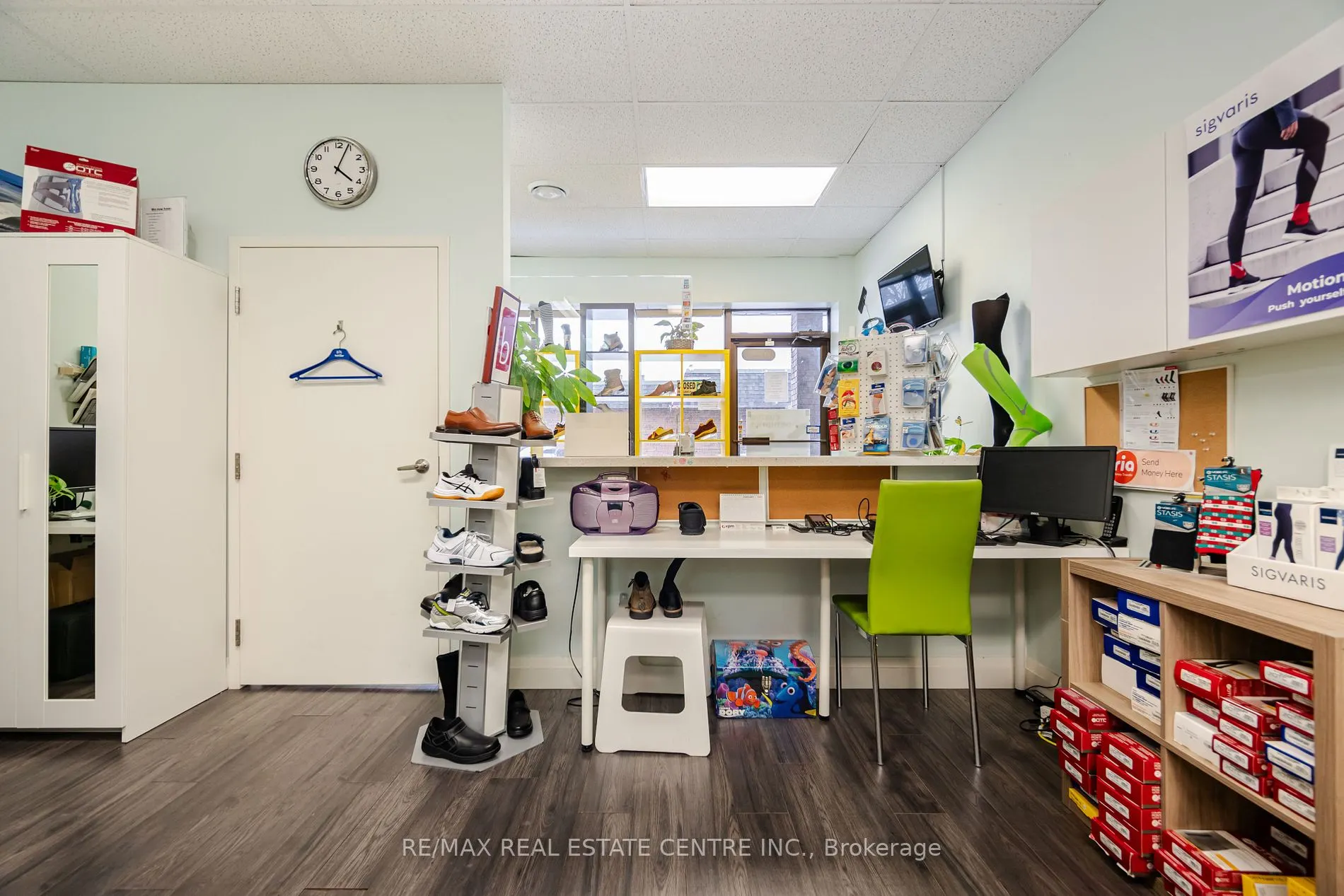 5291 Lakeshore Road, #8