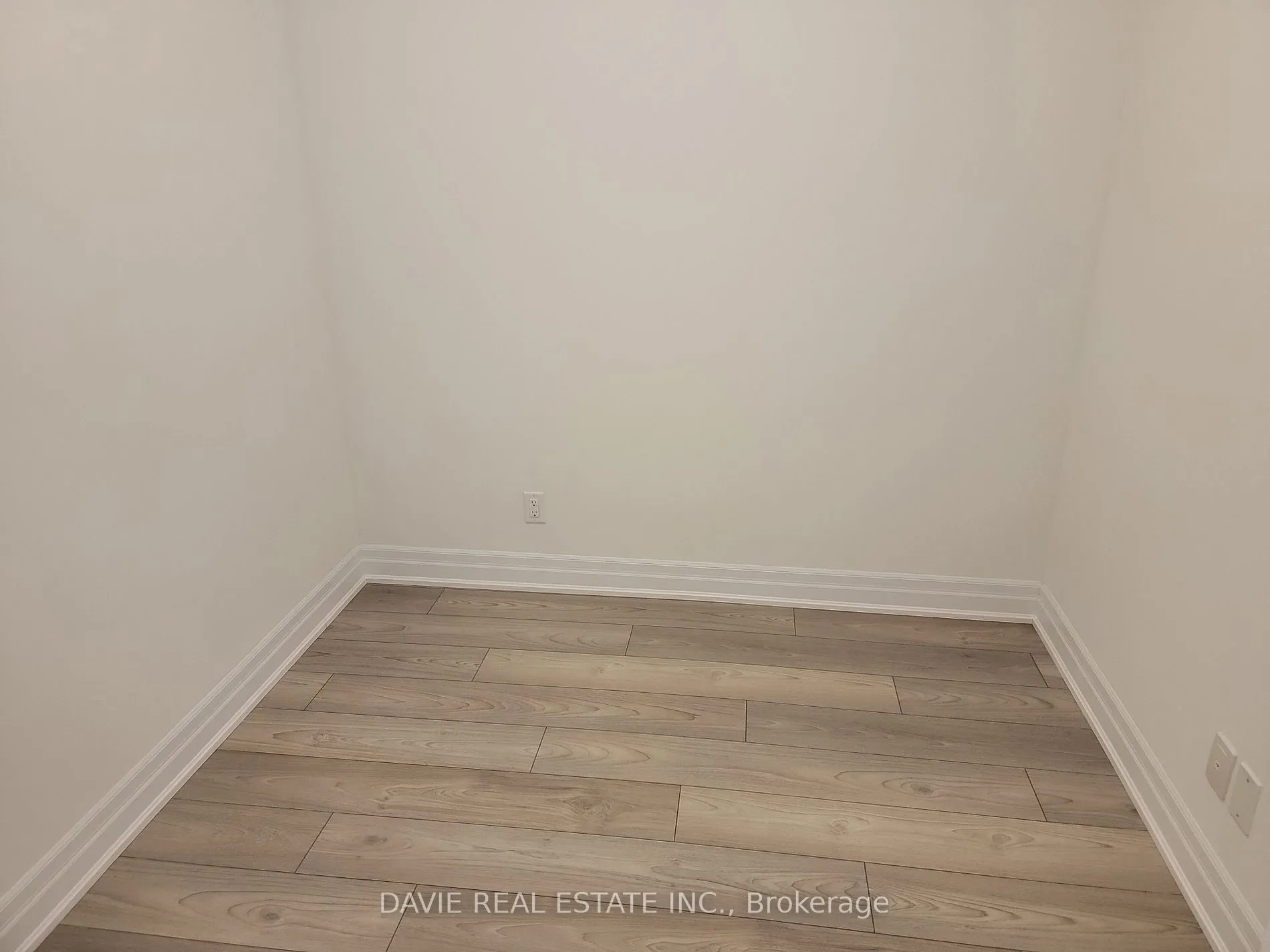 36 Elm Drive W, #3507