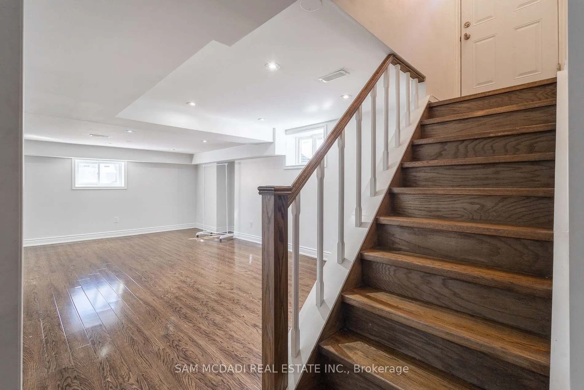 414 Ceremonial Dr