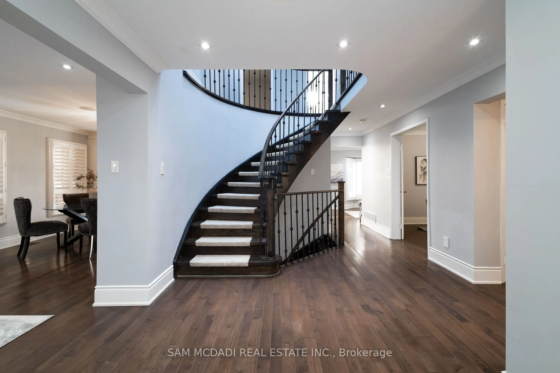 414 Ceremonial Dr
