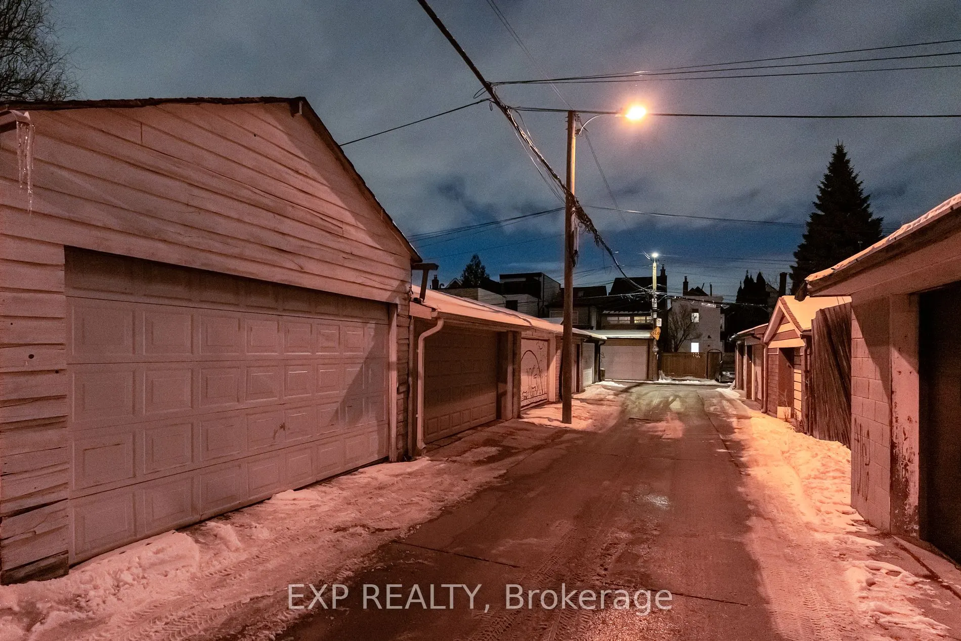 389 Delaware Ave