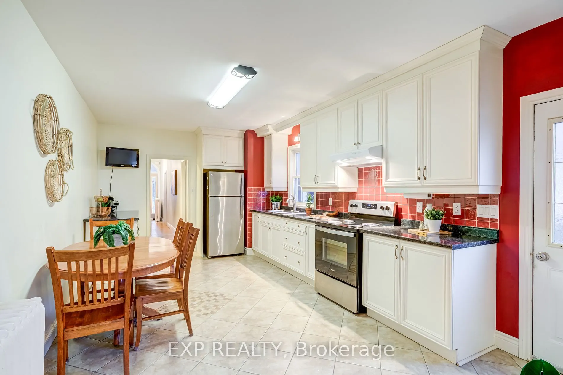389 Delaware Ave