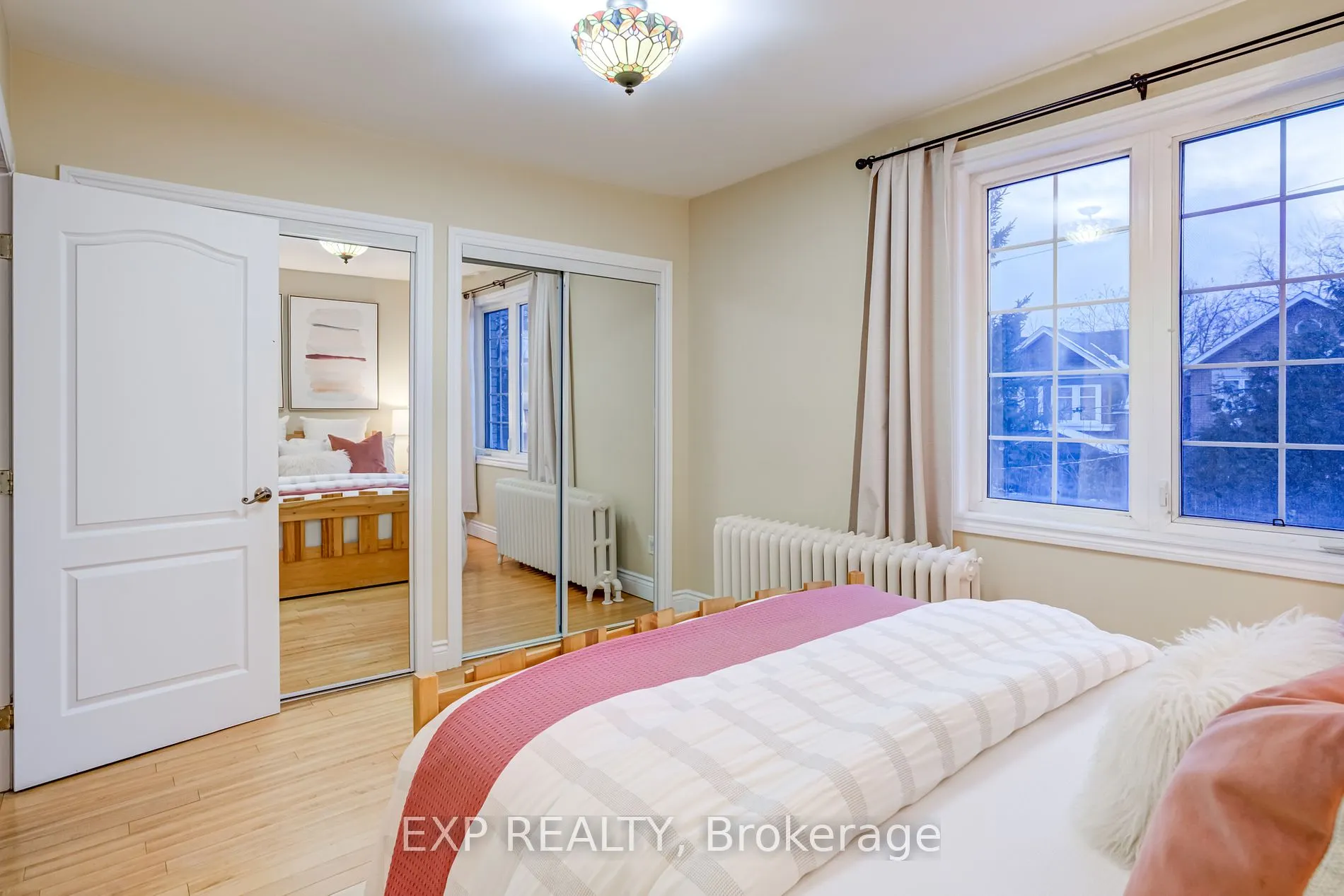 389 Delaware Ave