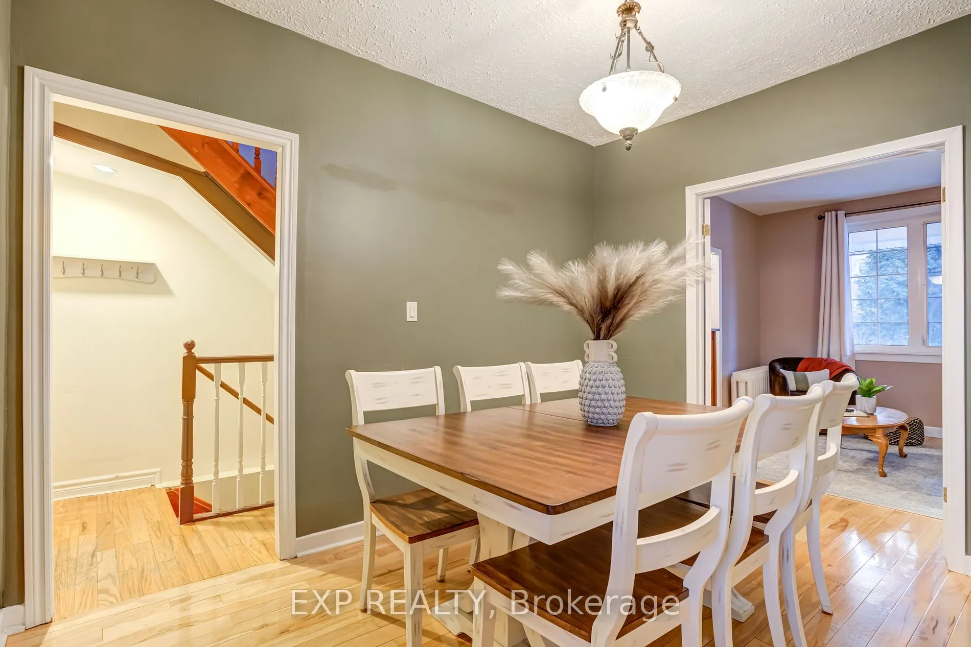 389 Delaware Ave