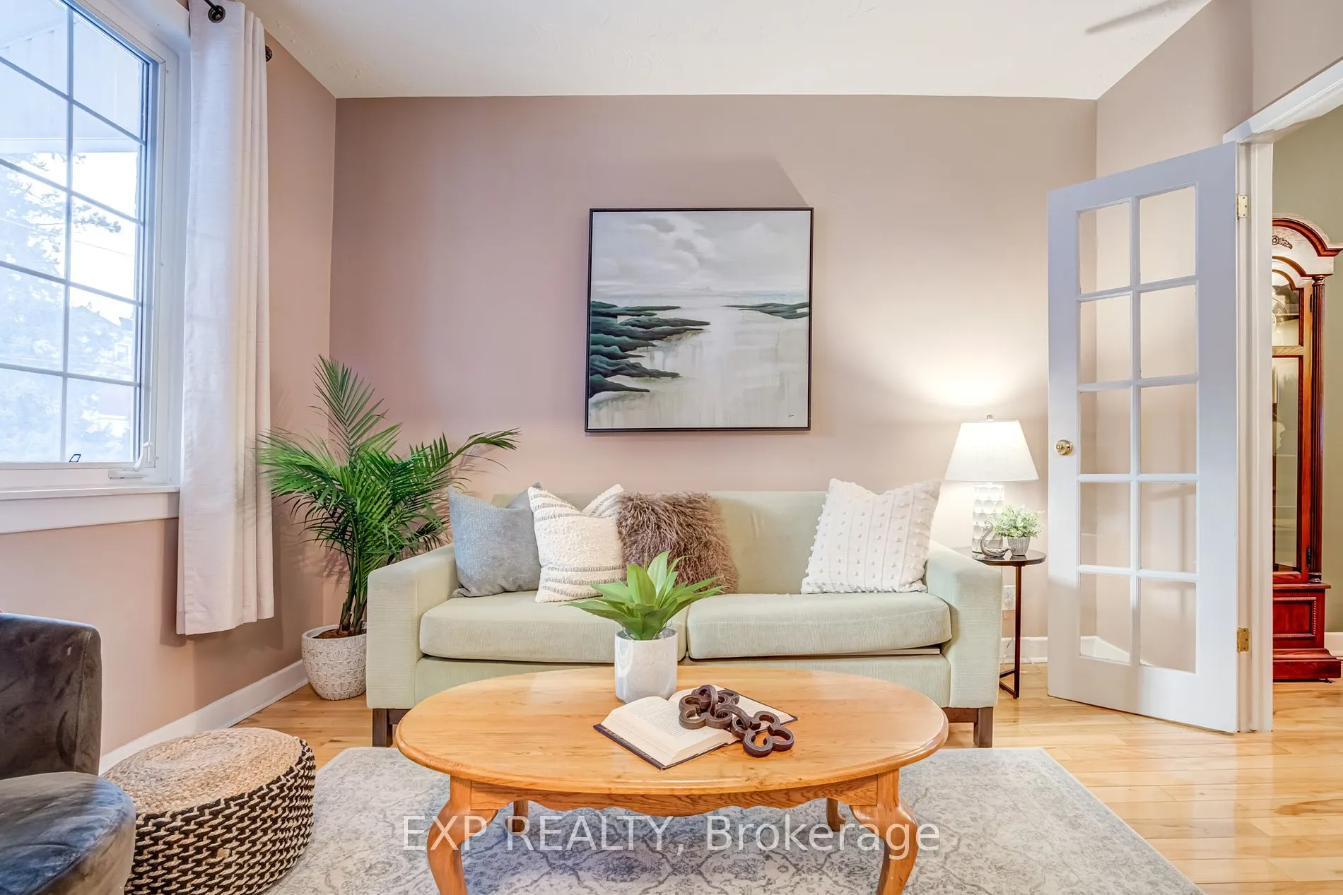 389 Delaware Ave