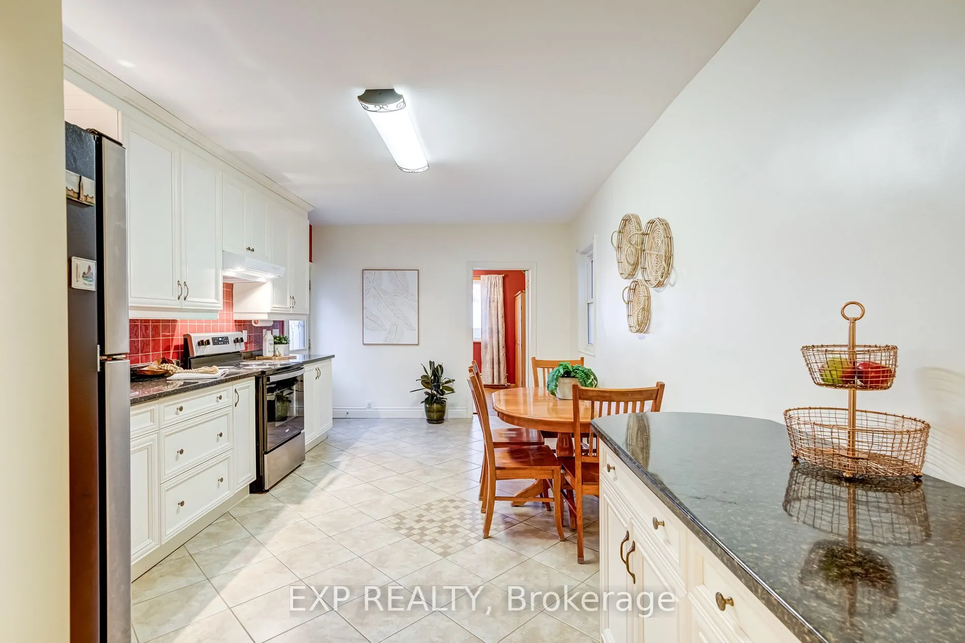 389 Delaware Ave