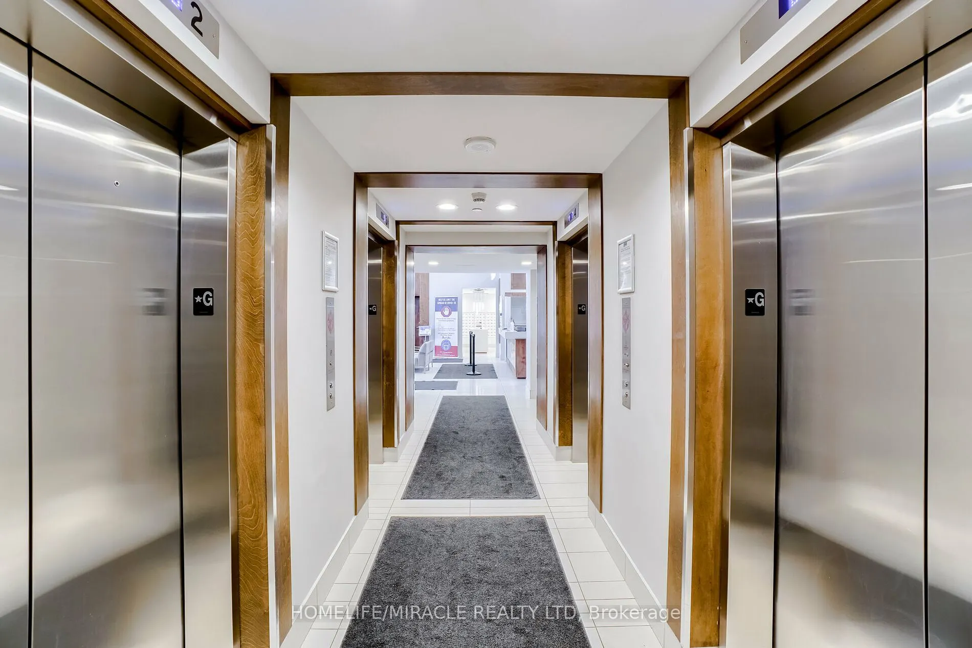 2220 Lake Shore Blvd W, #4208