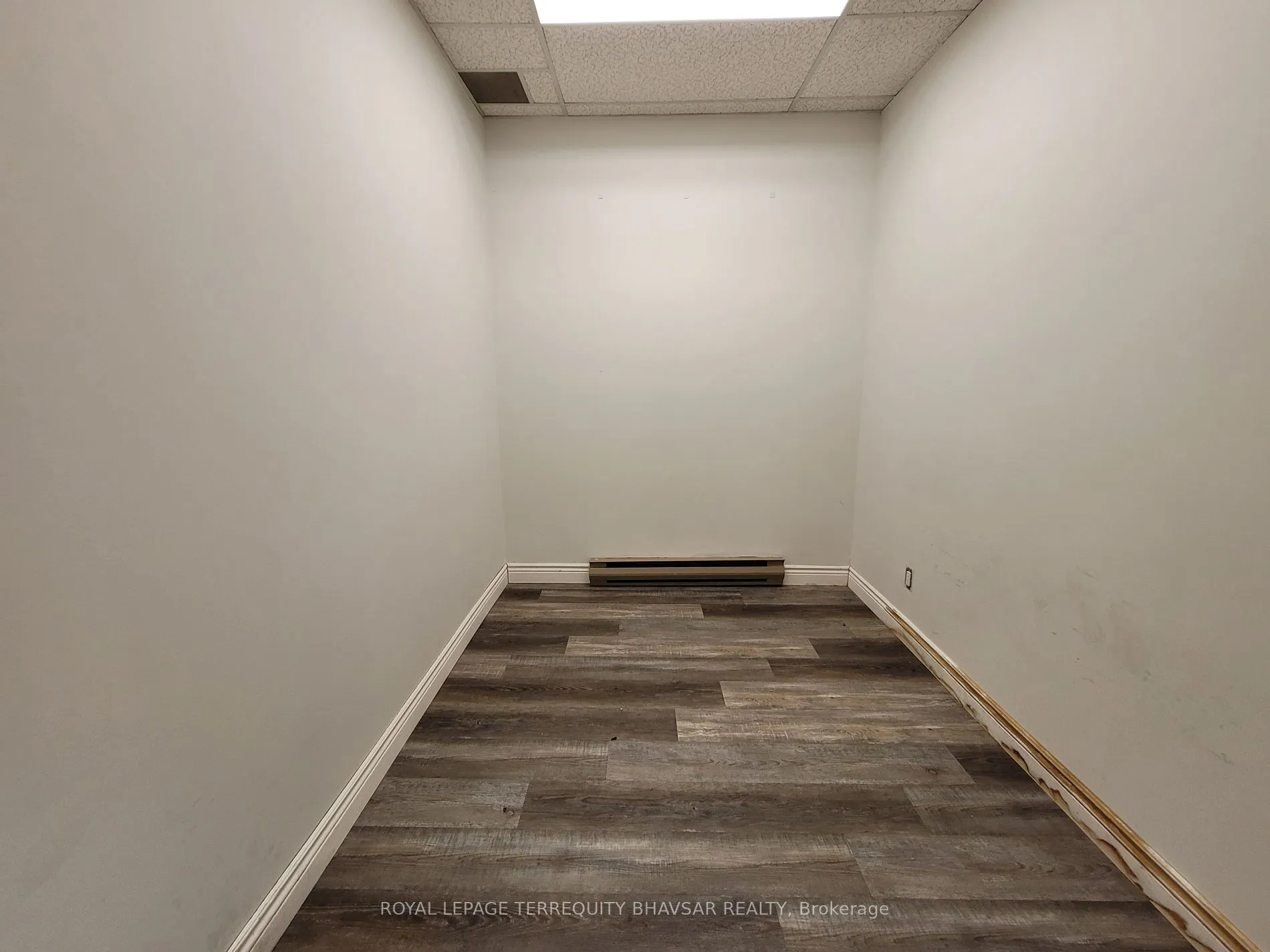 3530 Derry Road E, #103