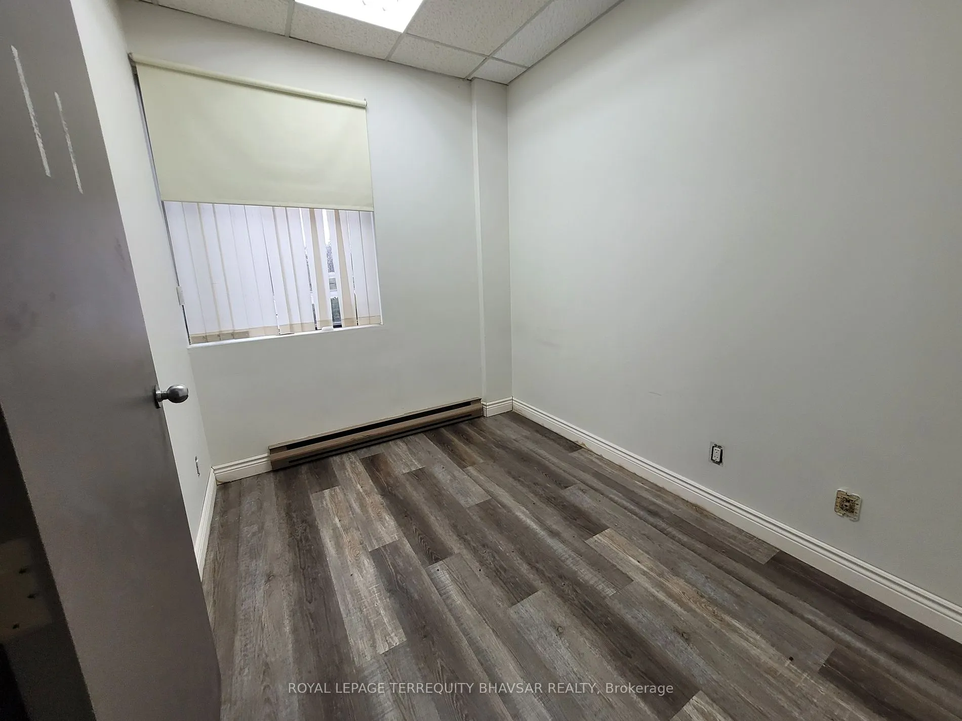 3530 Derry Road E, #103