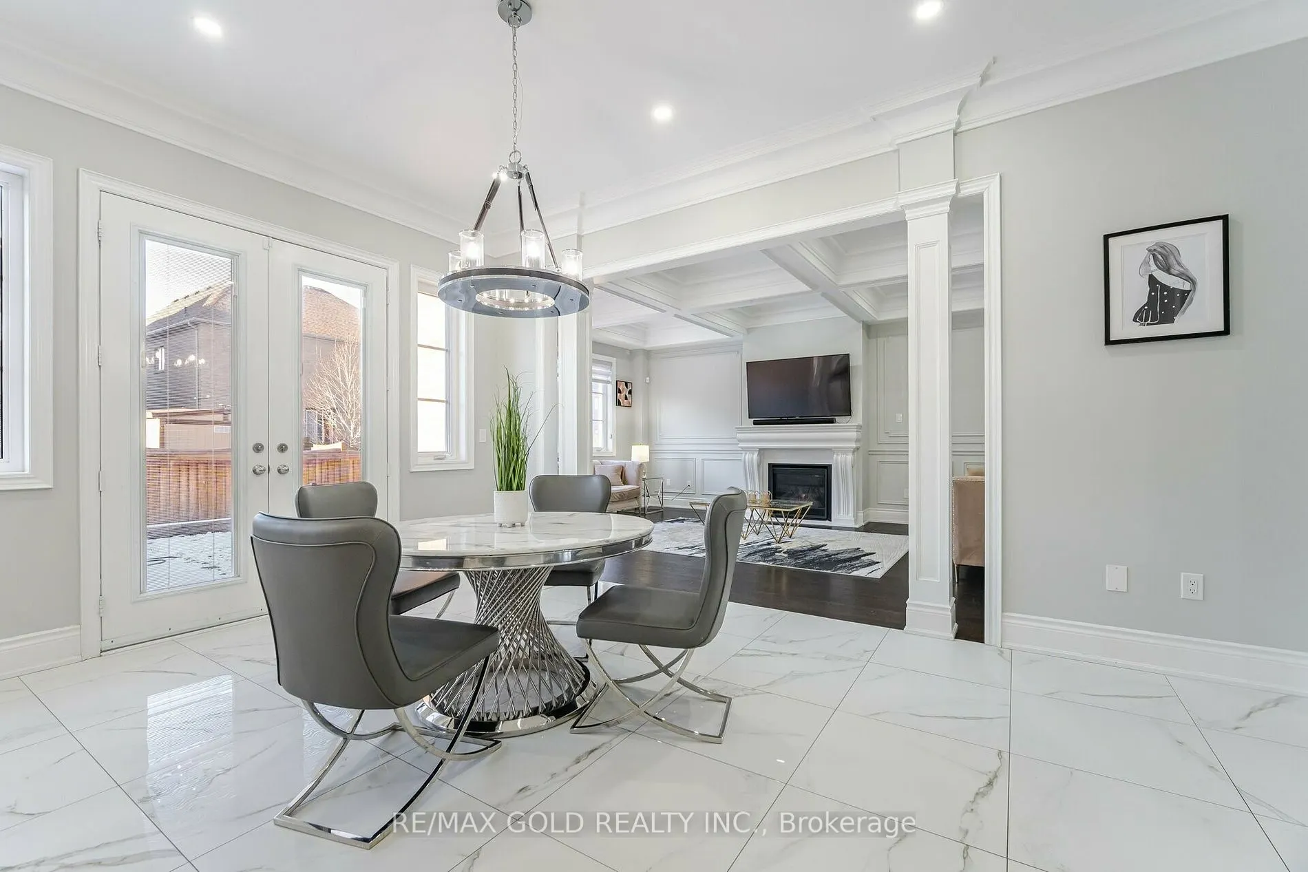 9 Bedouin Cres