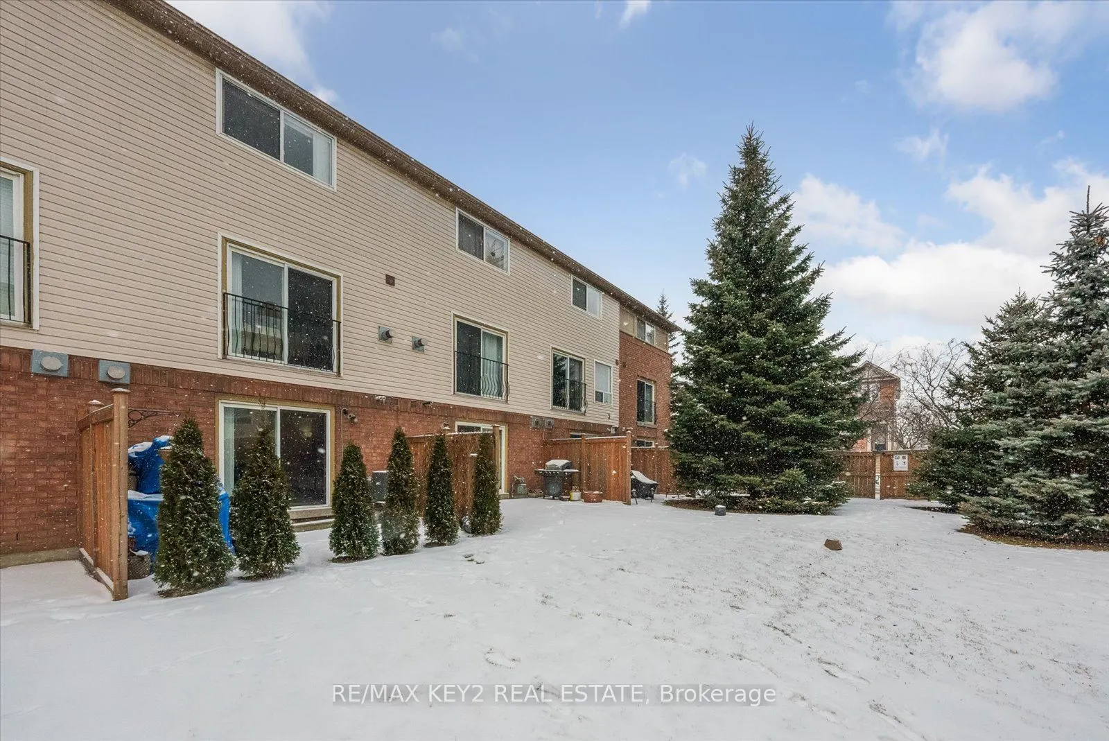 5055 Heatherleigh Ave, #112