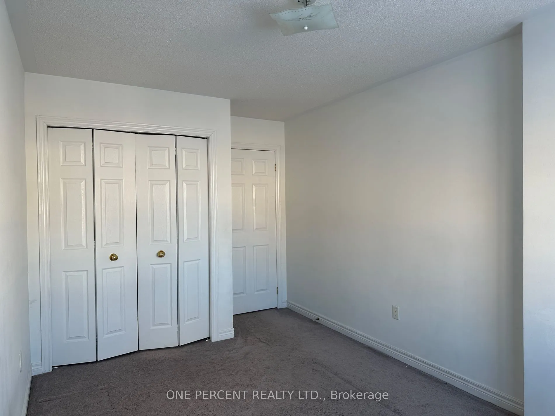 1385 Costigan Rd