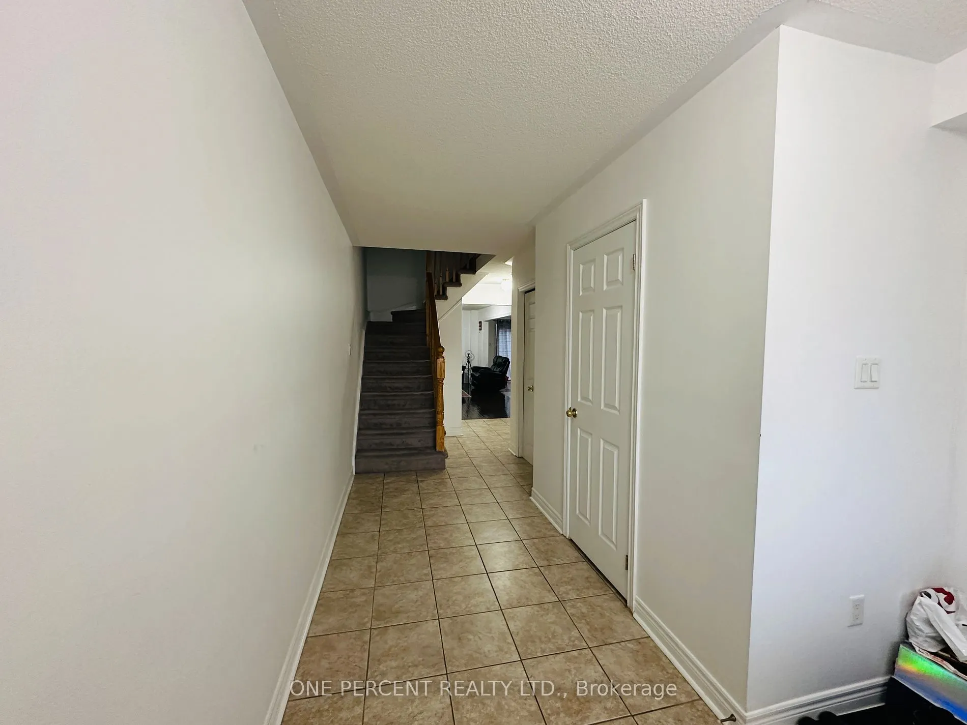 1385 Costigan Rd