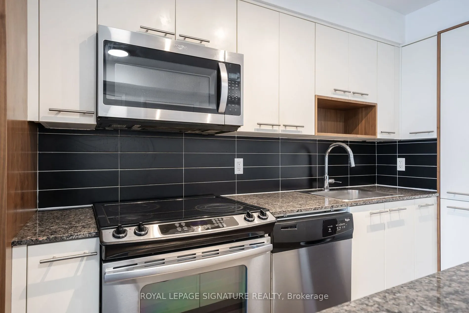 5 Valhalla Inn Rd, #1208