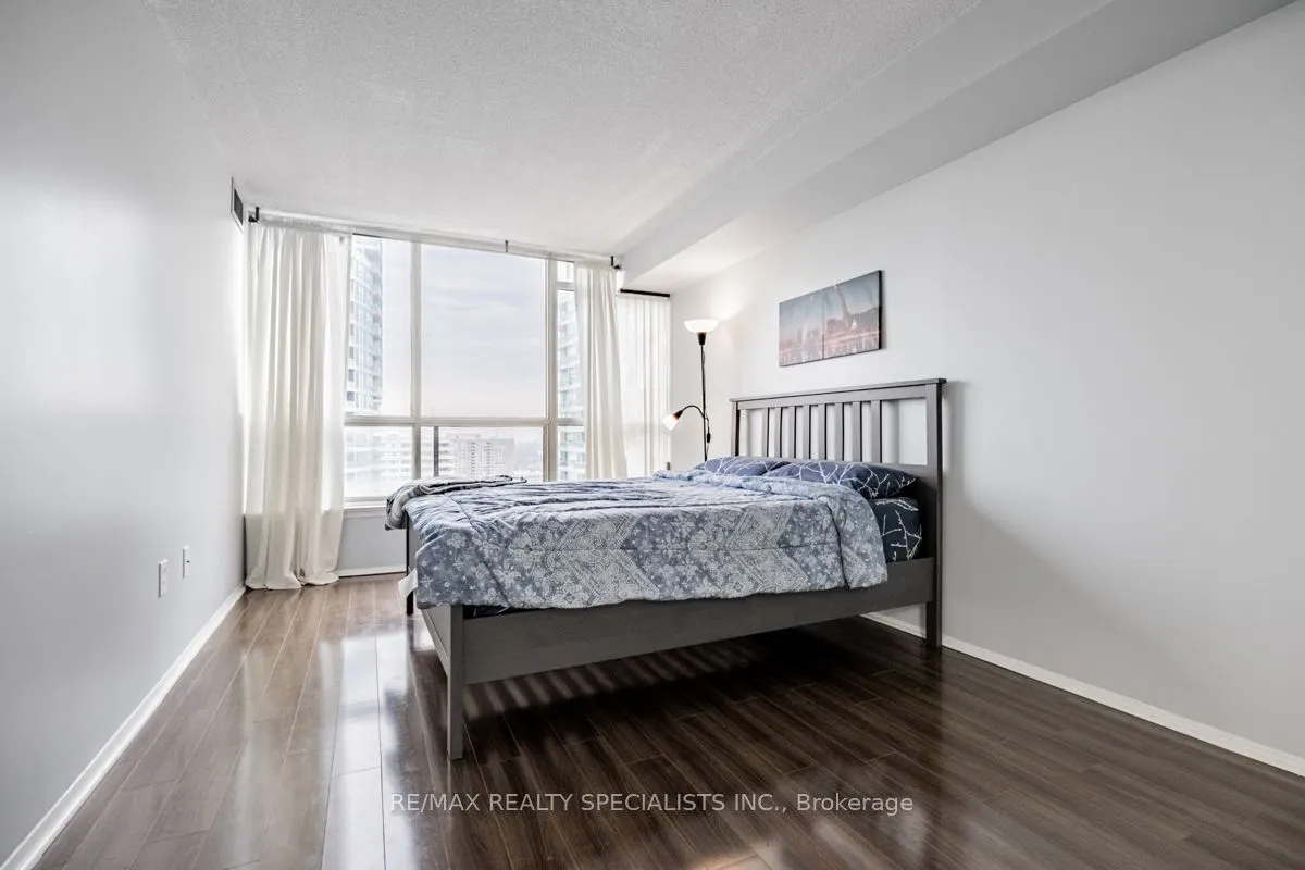 55 Elm Dr W, #2107