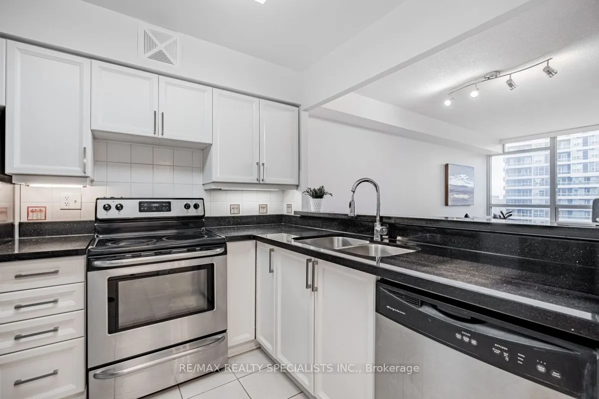 55 Elm Dr W, #2107