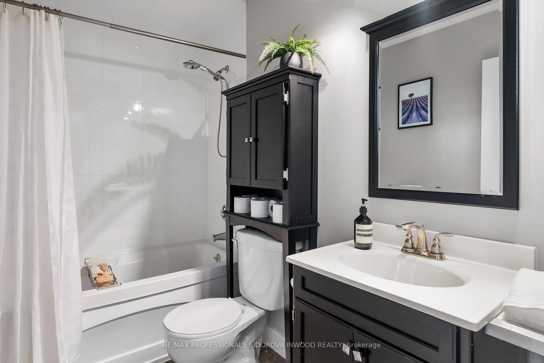 1001 Roselawn Ave, #429