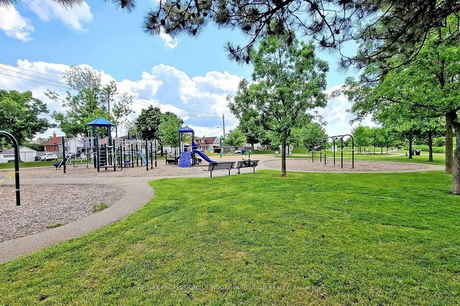 1001 Roselawn Ave, #429