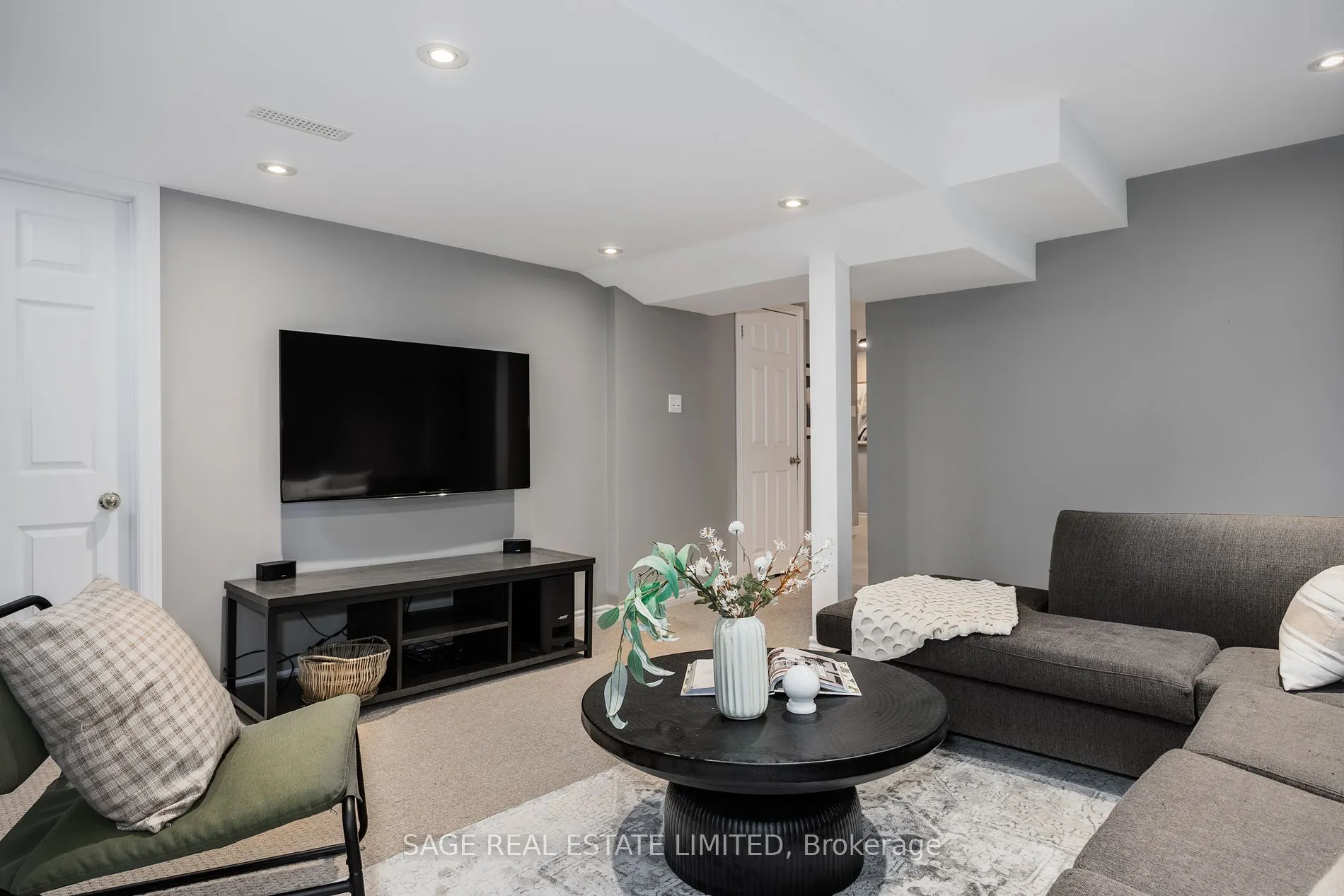 2555 Thomas St, #85