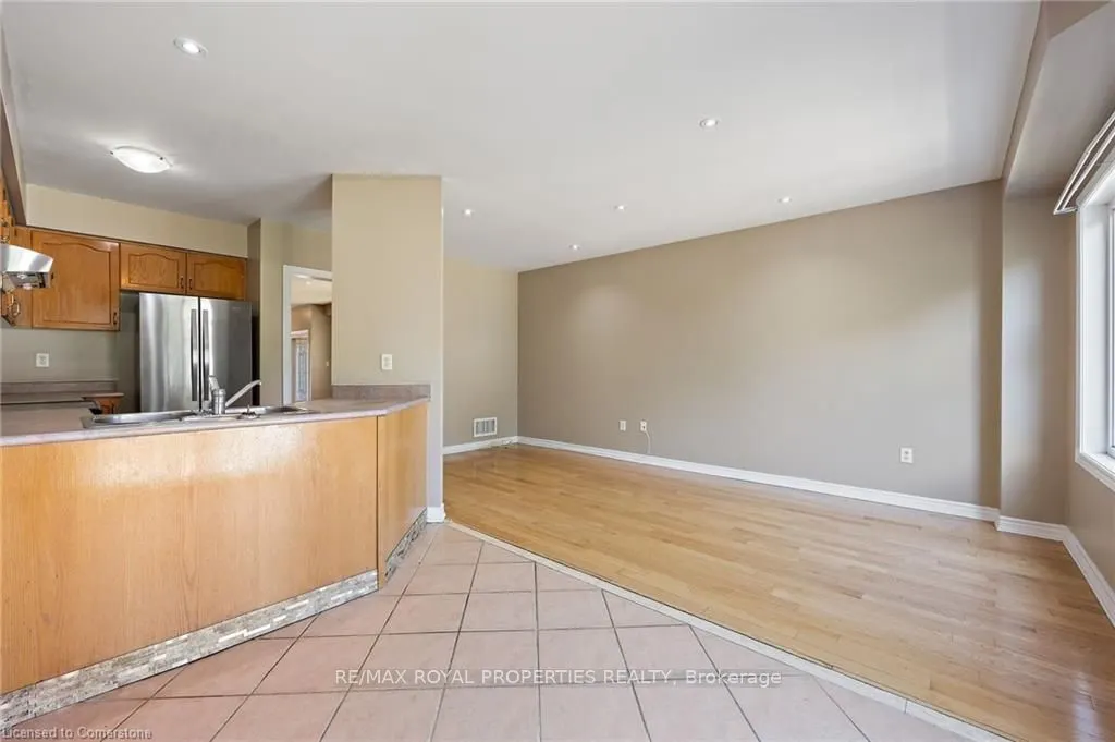 7173 Village Walk
