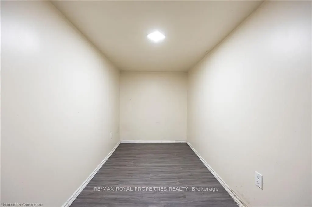 7173 Village Walk