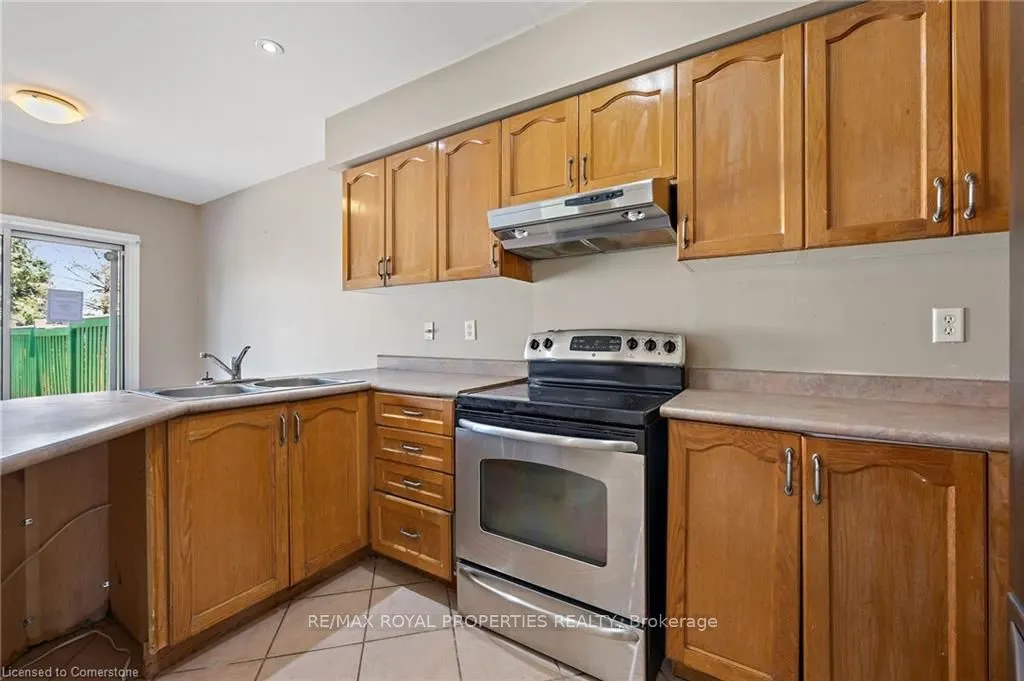 7173 Village Walk
