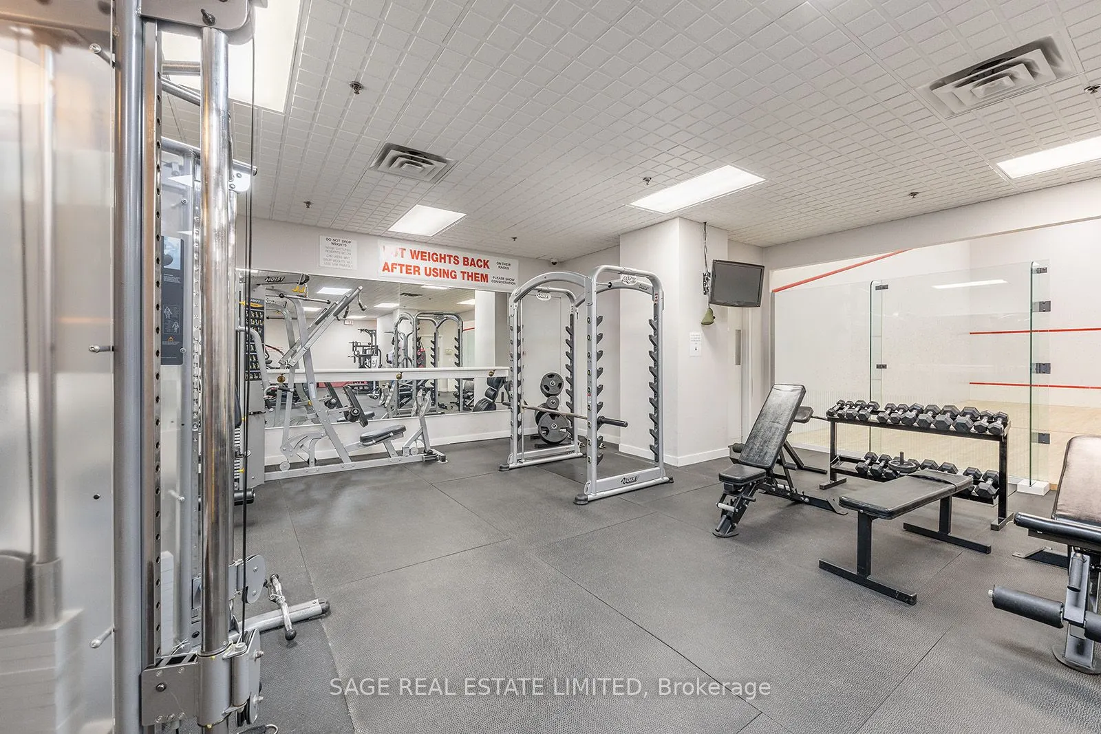 250 Manitoba St, #633