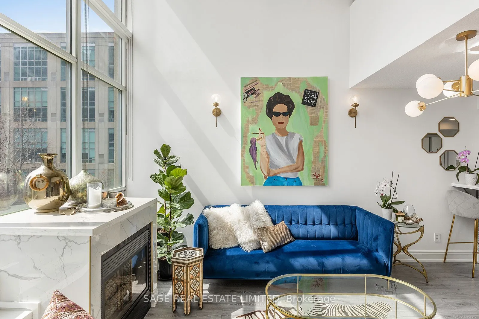 250 Manitoba St, #633