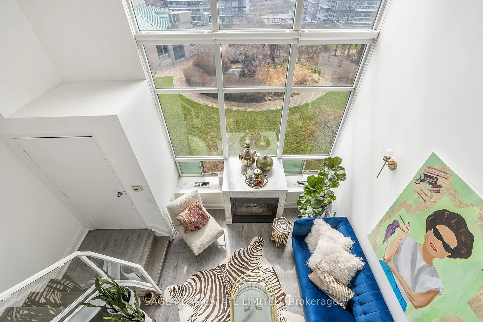 250 Manitoba St, #633