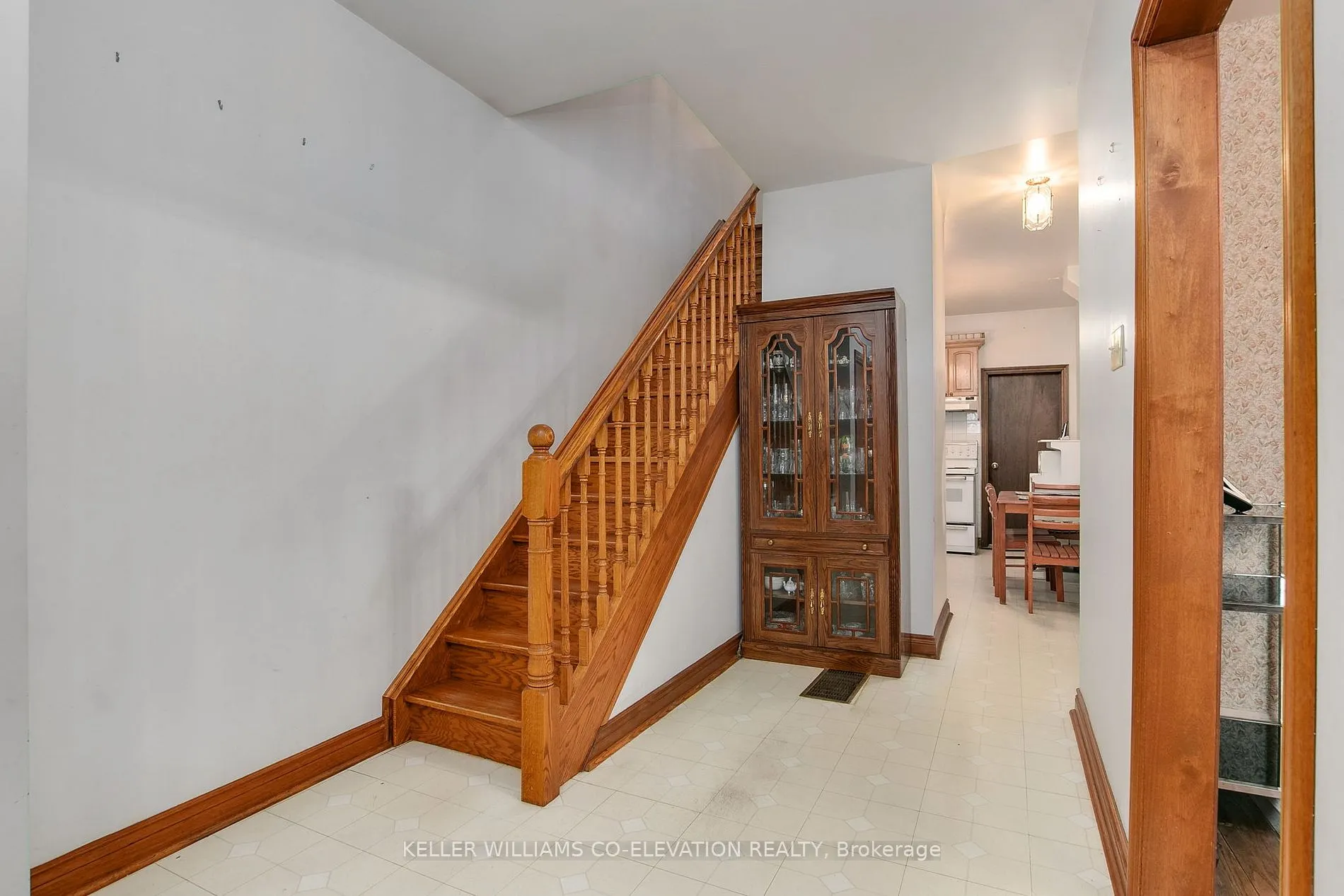 54 Hounslow Heath Rd