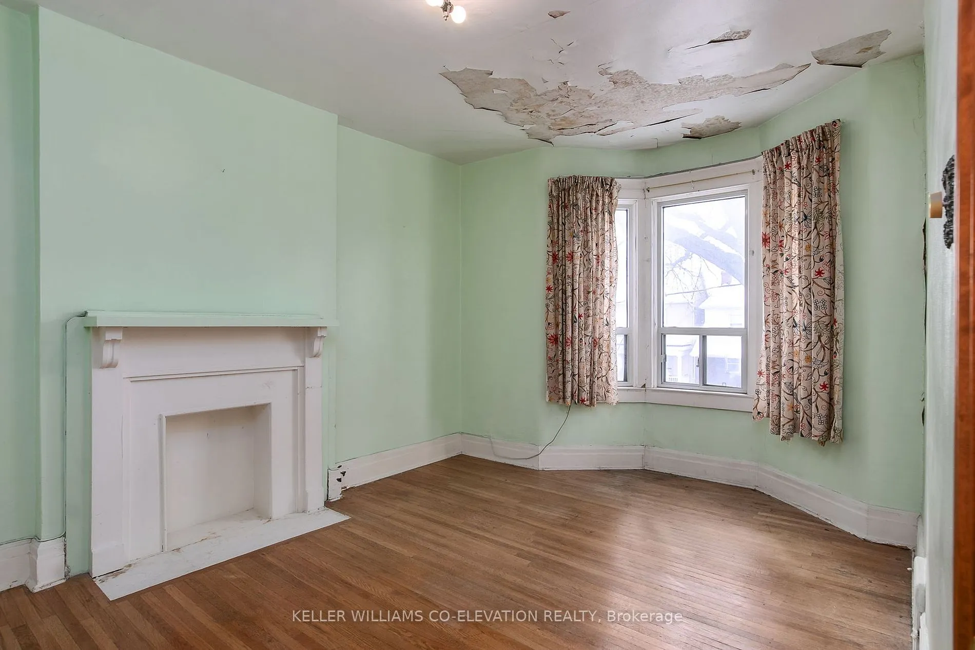 54 Hounslow Heath Rd