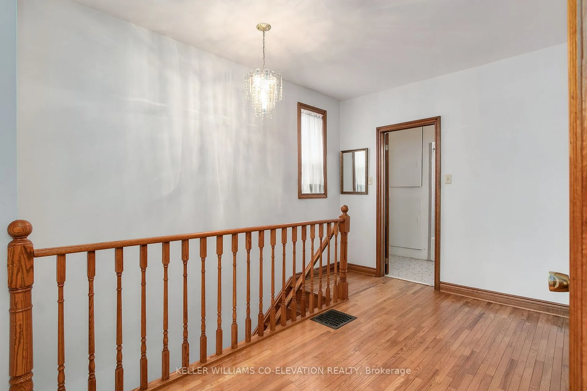54 Hounslow Heath Rd