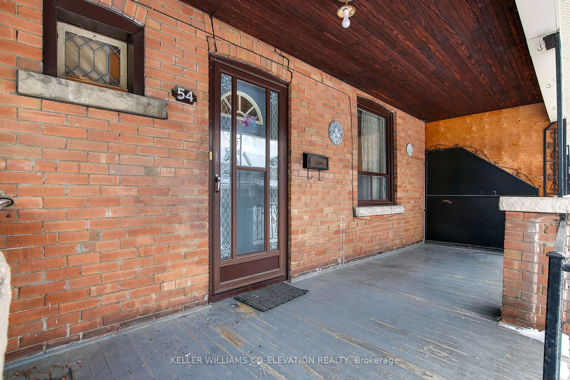 54 Hounslow Heath Rd