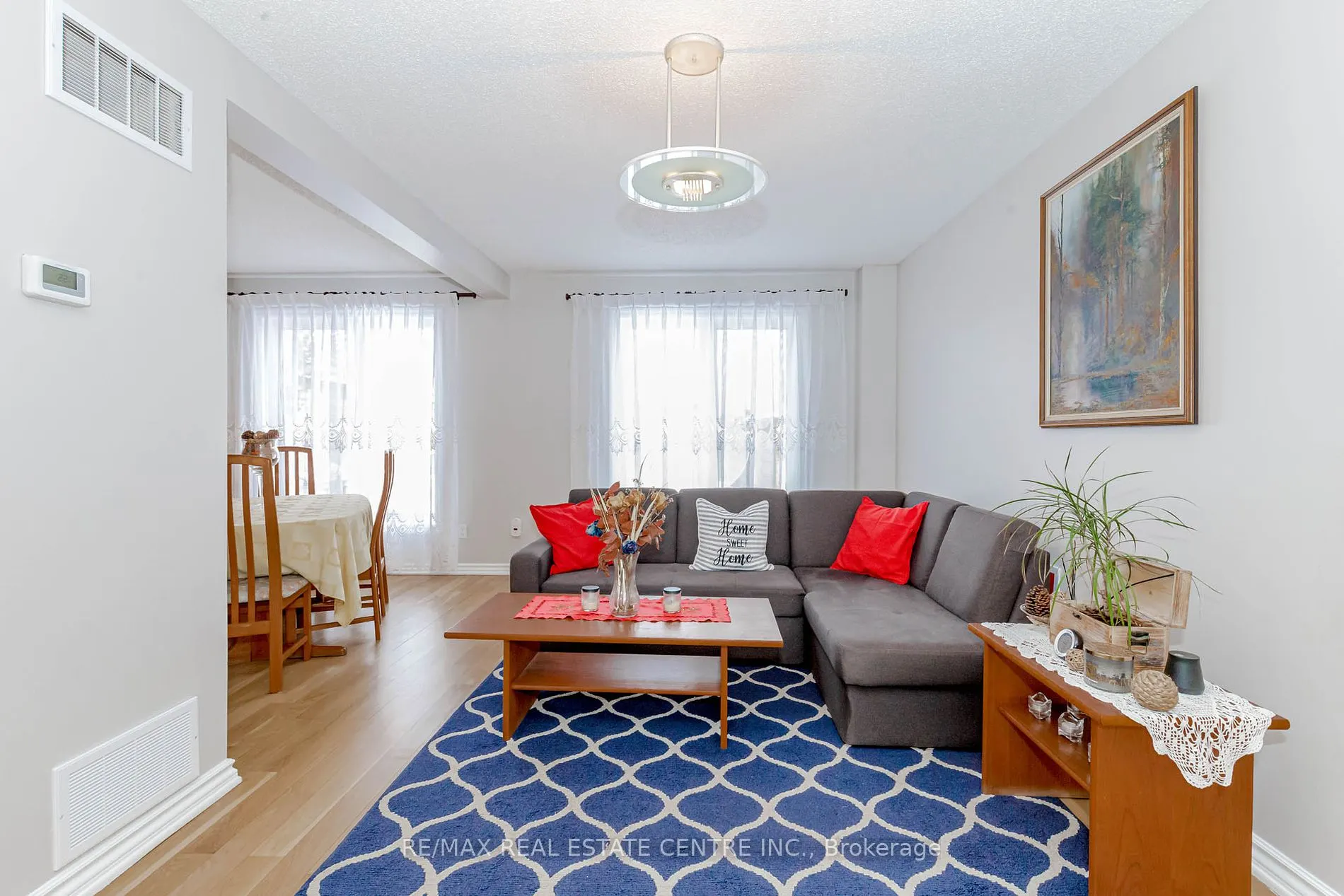 4155 Dursley Cres