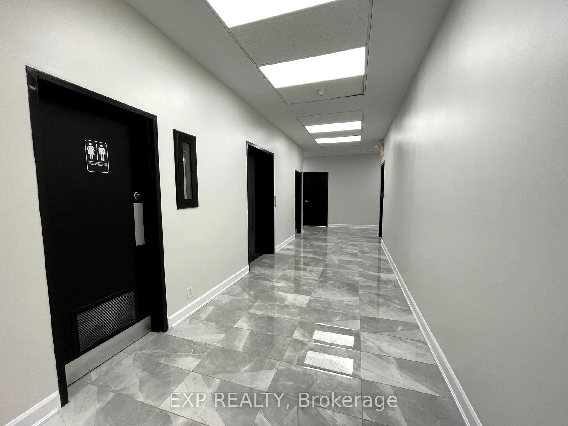230 Lakeshore Road E, #205-5A