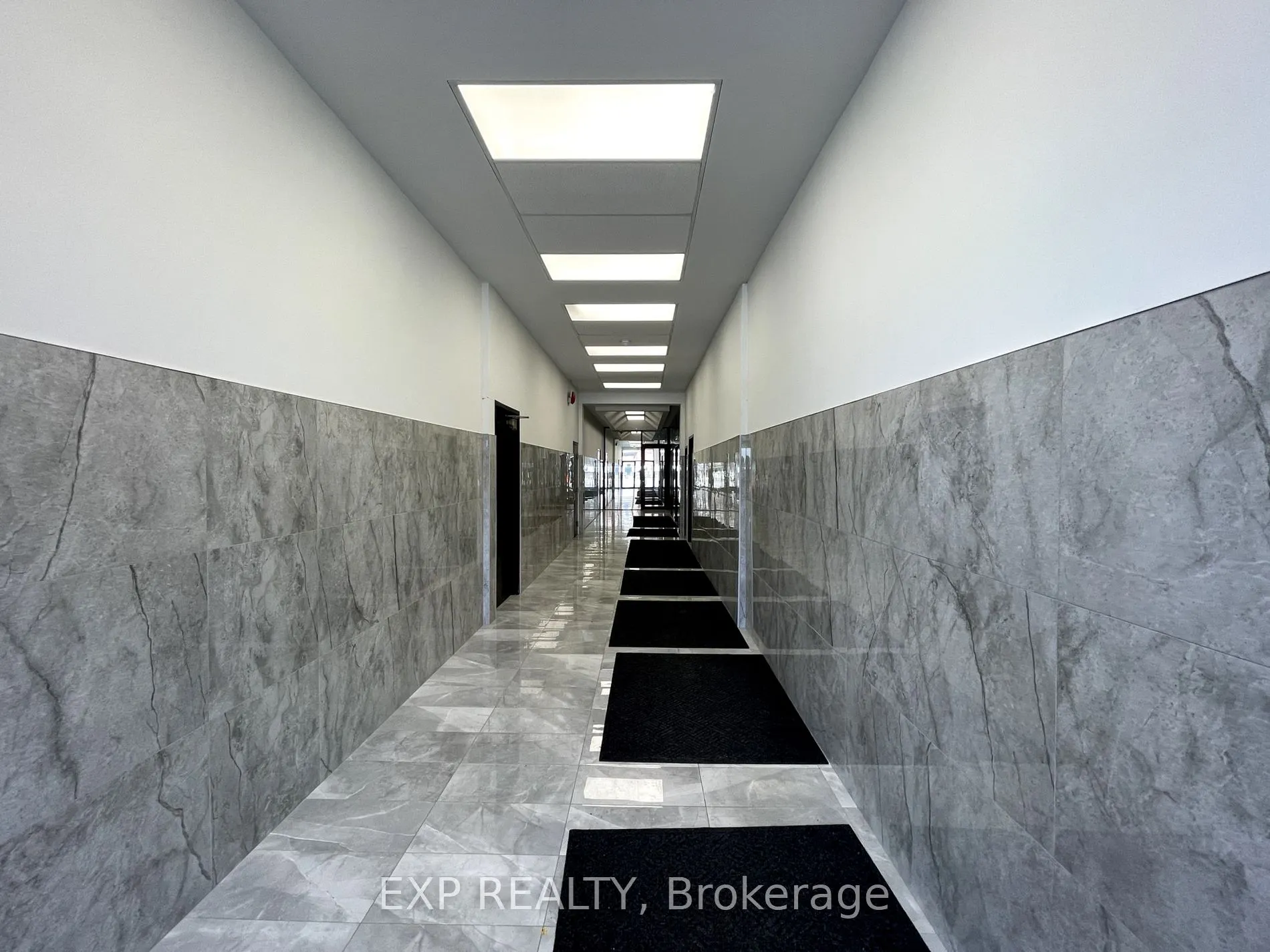 230 Lakeshore Road E, #205-5A