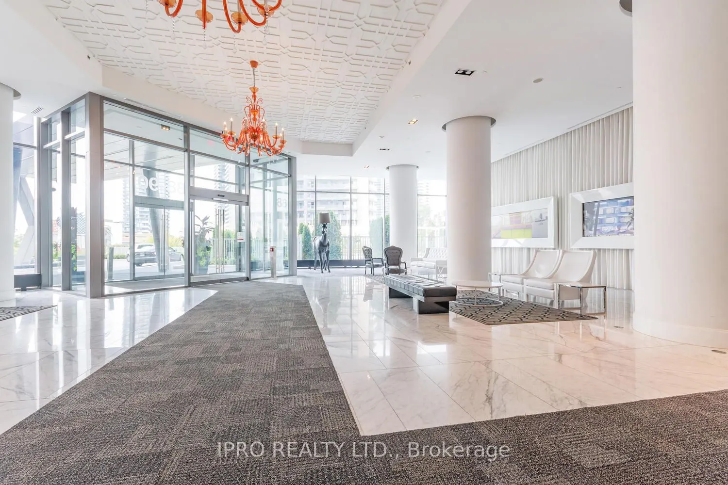 90 Park Lawn Rd, #705