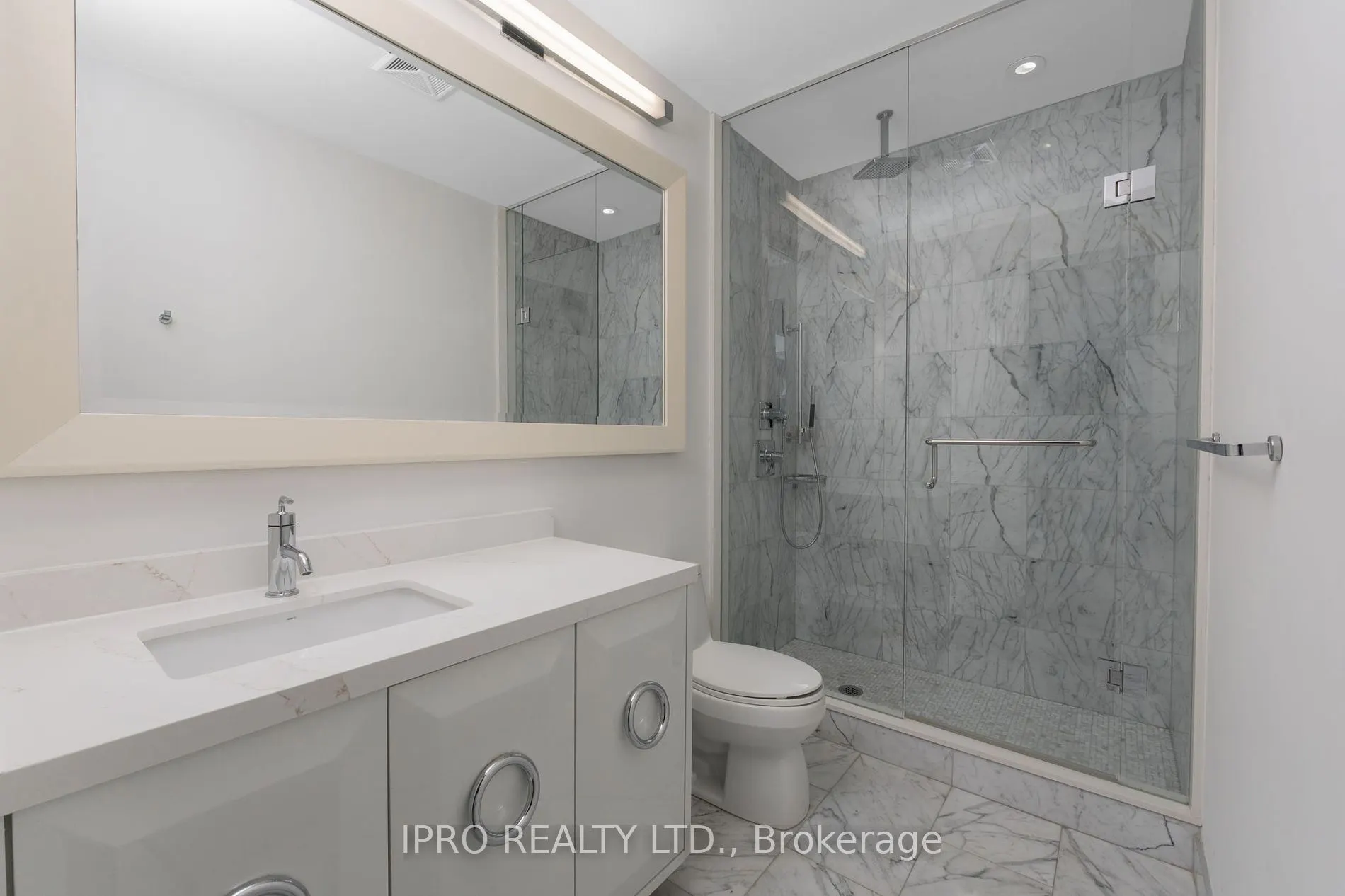 90 Park Lawn Rd, #705