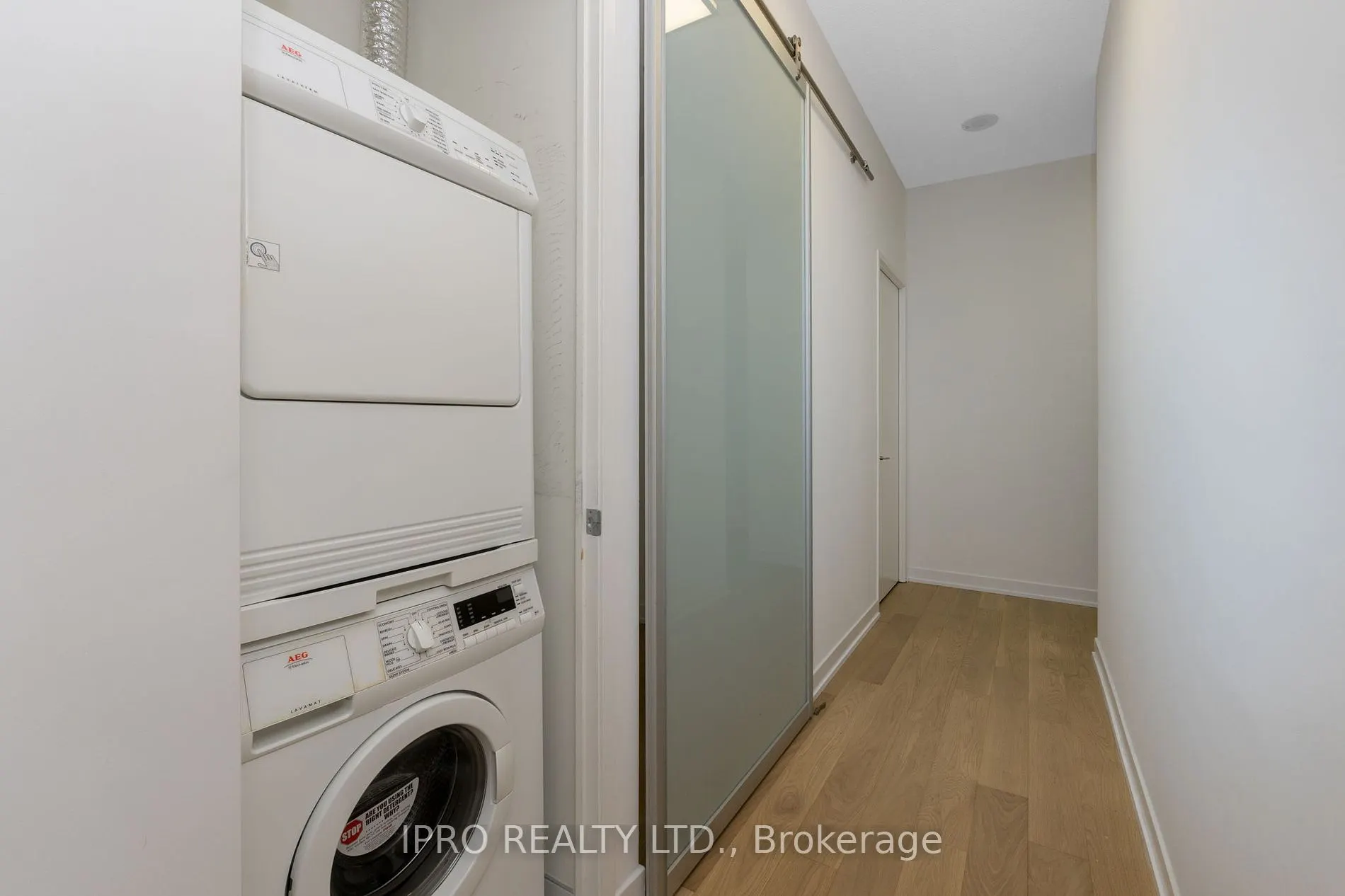 90 Park Lawn Rd, #705