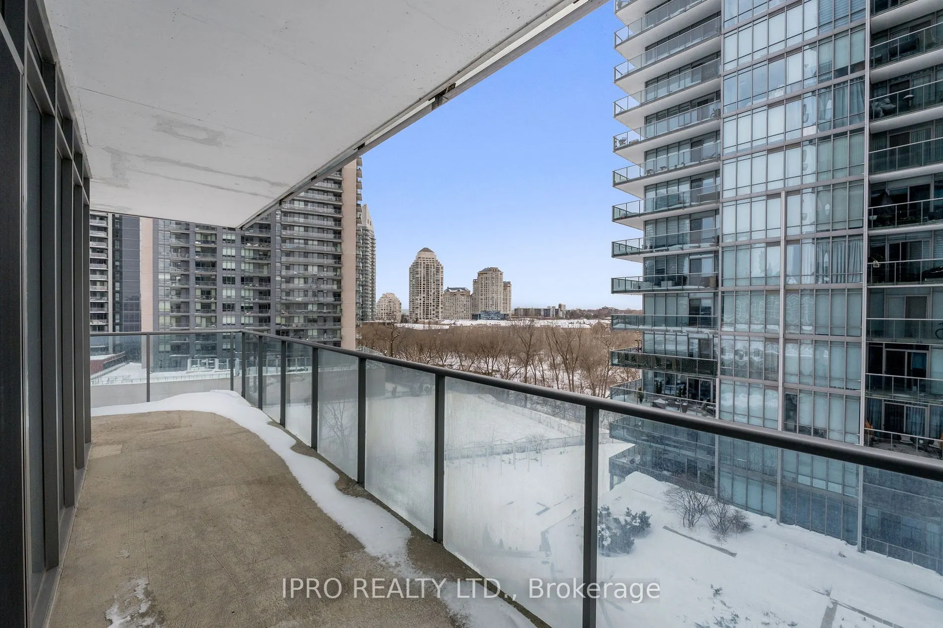 90 Park Lawn Rd, #705