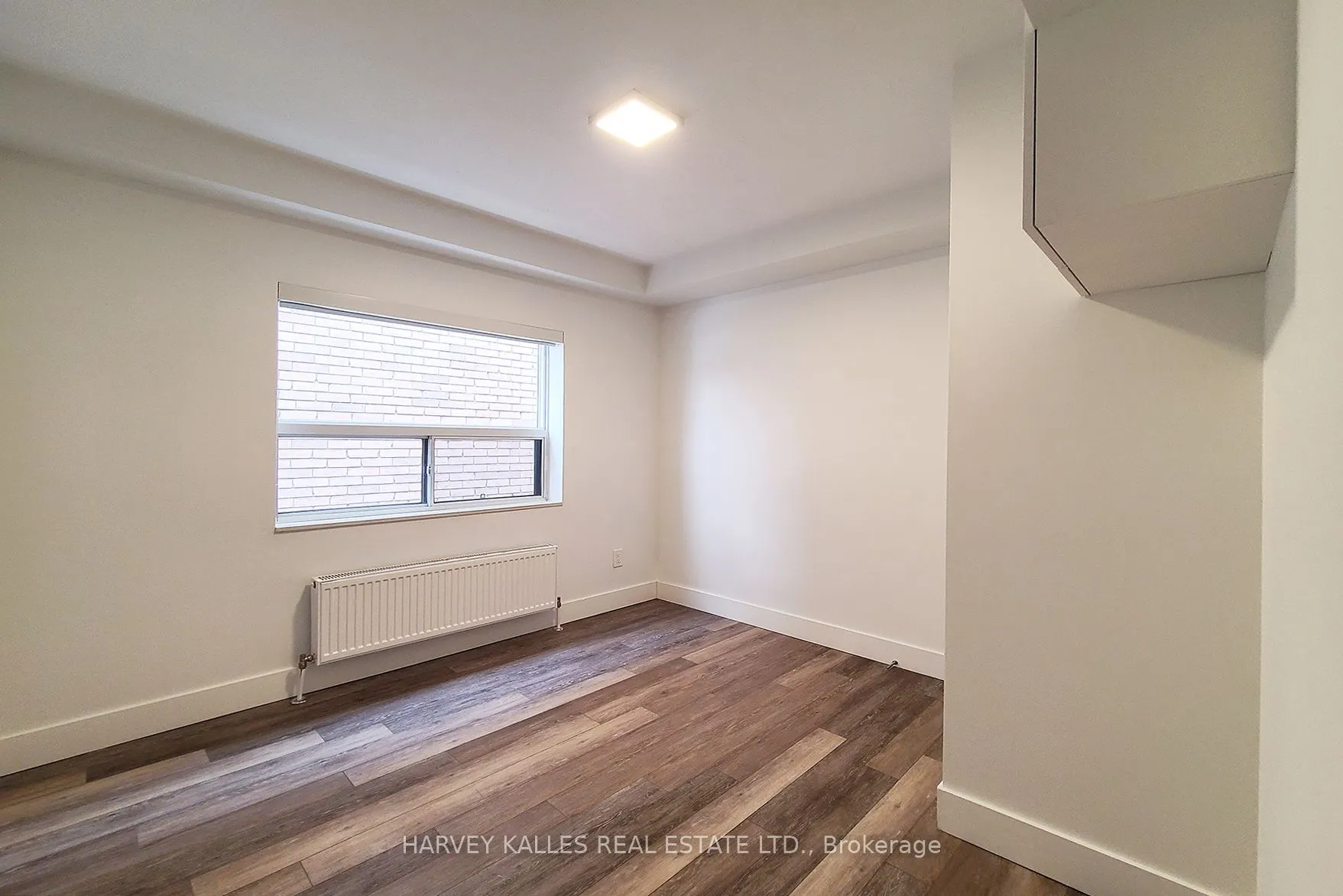 8 Castleton Ave, #12