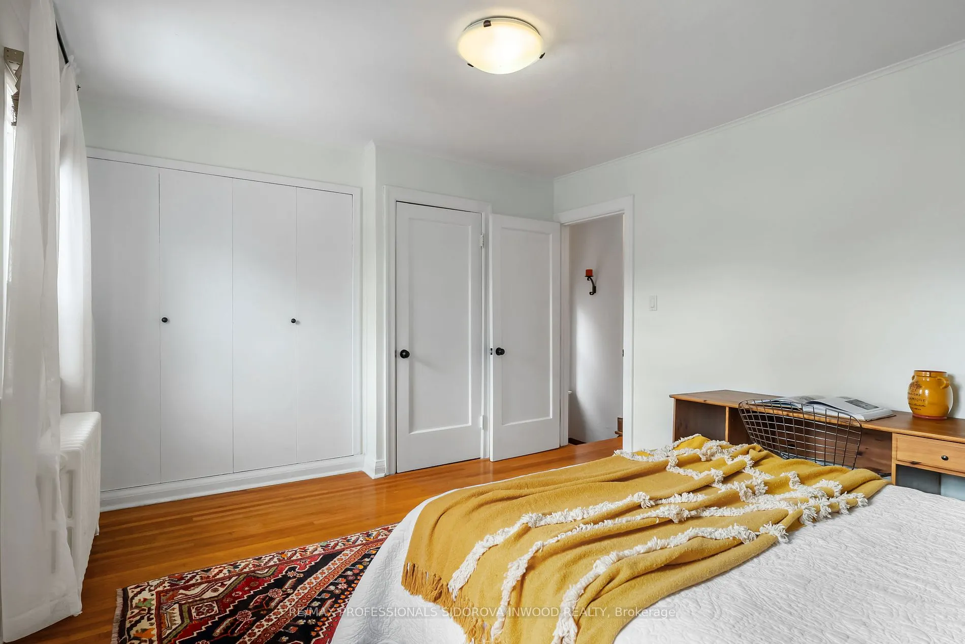 38 Warren Cres