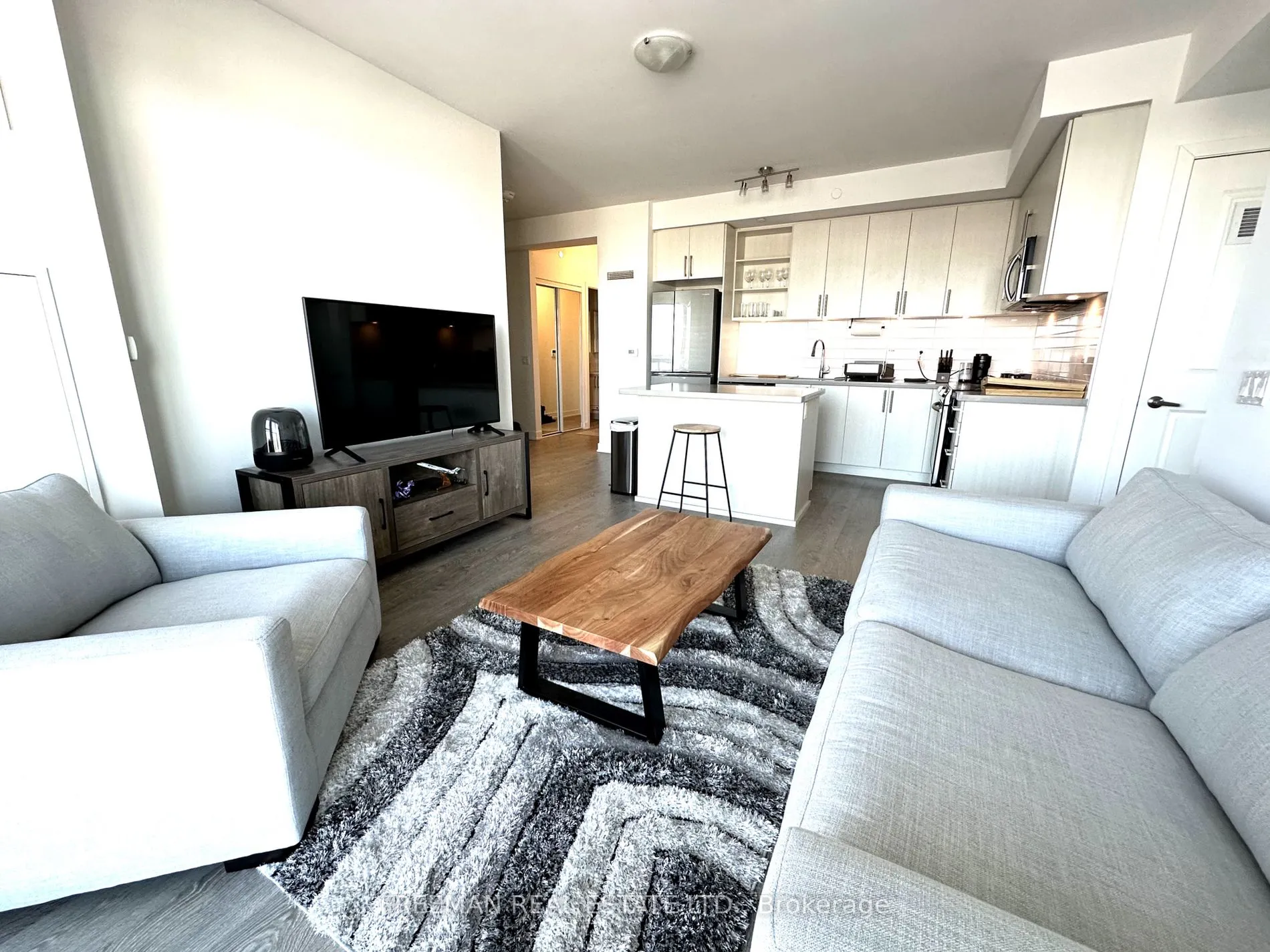 4699 Glen Erin Drive, #1509