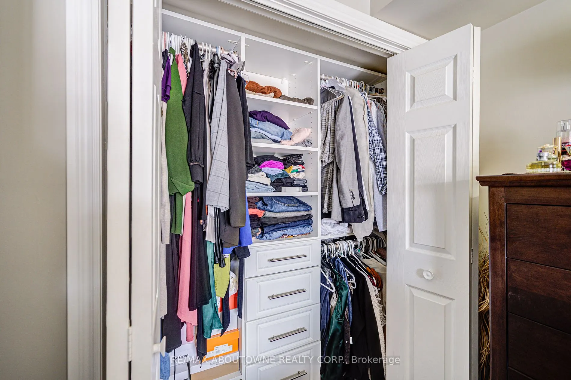 1490 Bishops Gate, #109